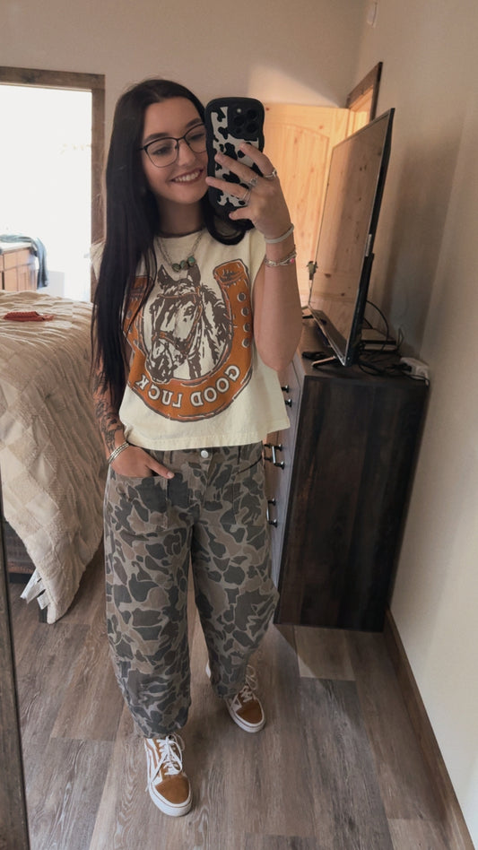 Camouflage jeans